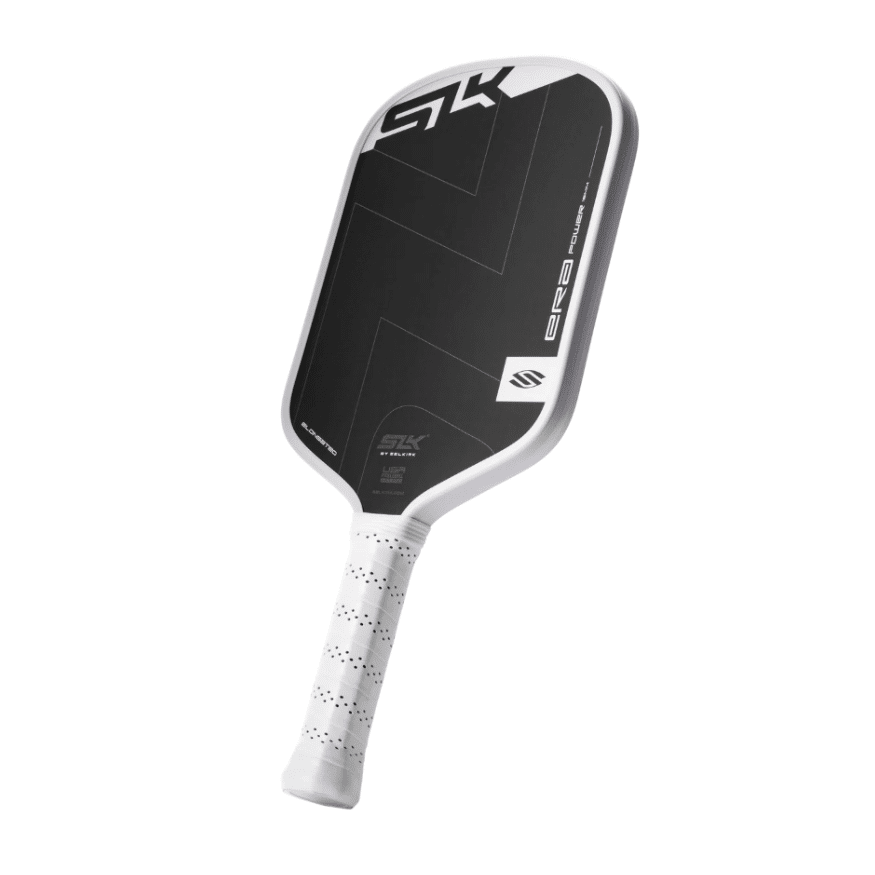Raquette de pickleball SLK ERA Power Allonge avec surface texturée Raw Spin pour puissance et effet.