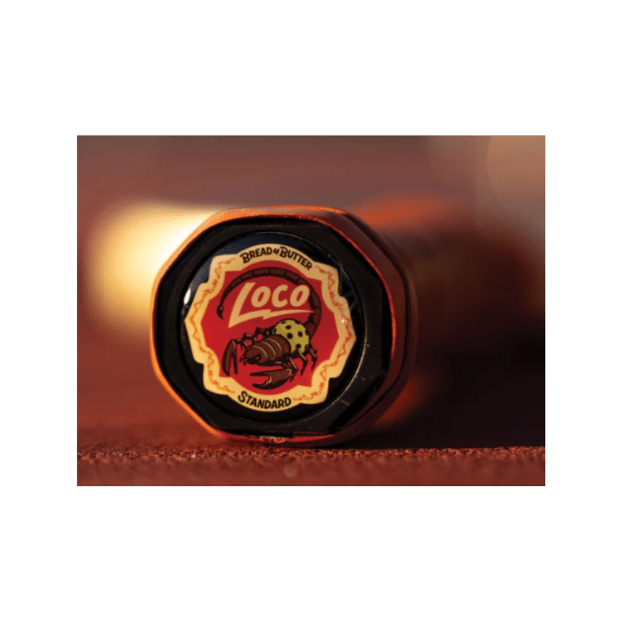 Image of a Bread & Butter Loco Standard pickleball paddle